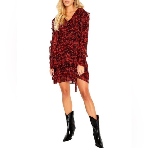 Buffalo David Bitton Dresses & Skirts - BUFFALO Long Sleeve Ruffled Hem/Collar Red Serpent Size L